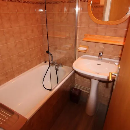 Aux Saisies, 4 Pers, Proche Centre, Balcon - Fr-1-594-123 아파트 오틀루스